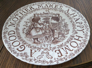 Vtg 1977 Royal Crownford Plate Norma Sherman A Good Mother Makes A Happy Home